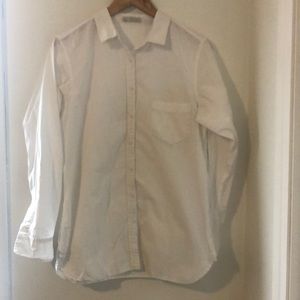 HINGE White blouse
